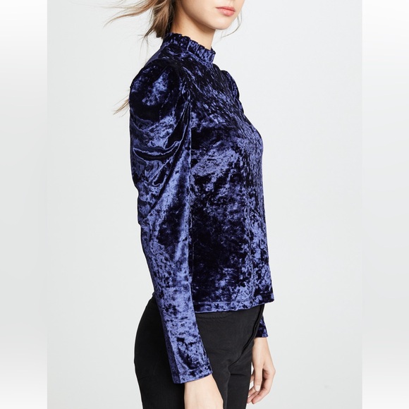 NWOT Endless Rose mock neck top in Navy. - Picture 5 of 10